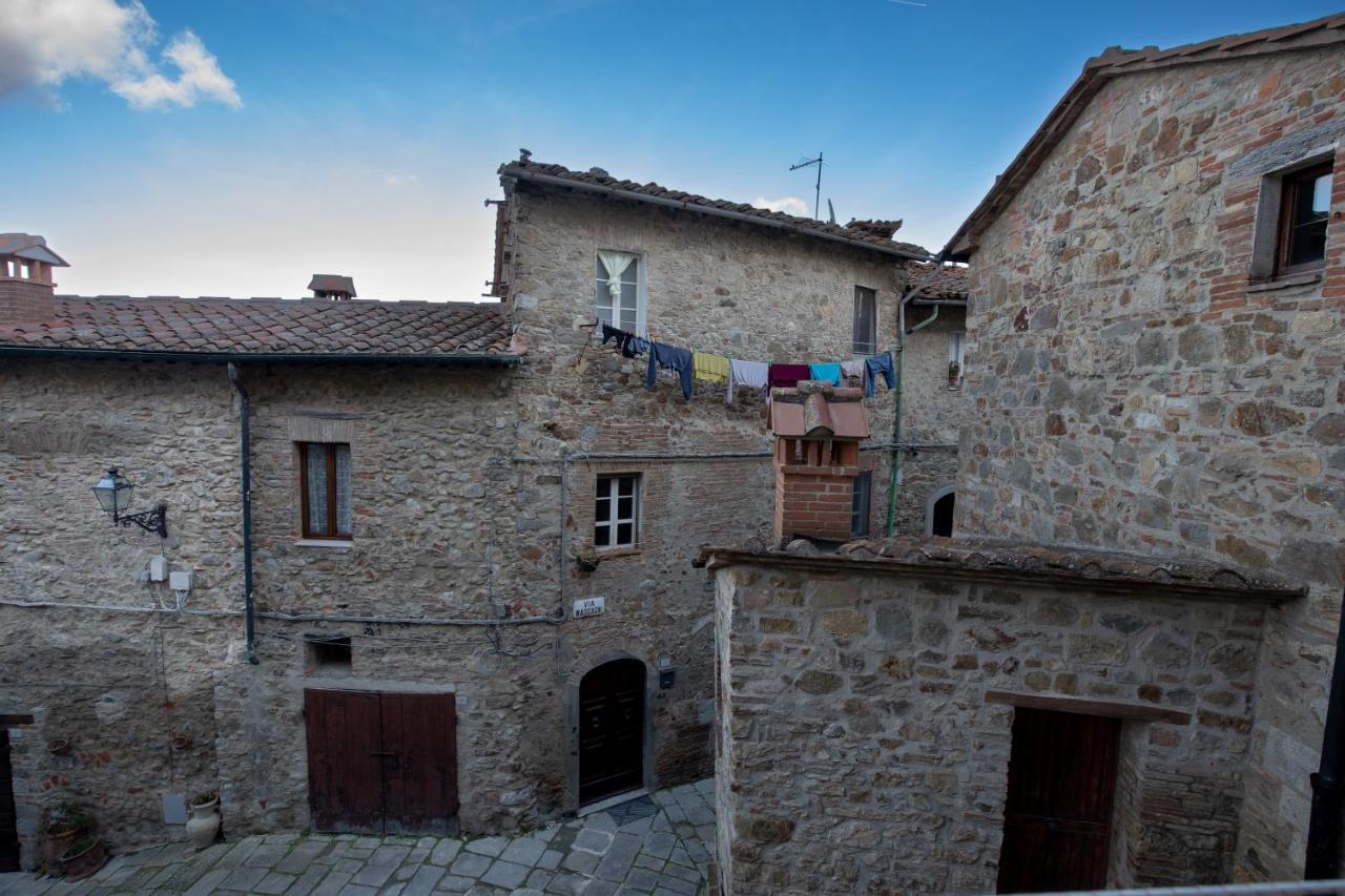 La Casetta Nel Borgo Castelnuovo di Val di Cecina Exteriör bild